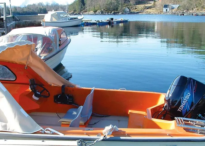 펜션 3 Bedroom Beautiful In Hatlestrand