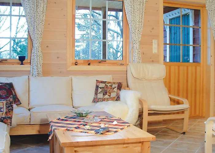 3 Bedroom Beautiful In *