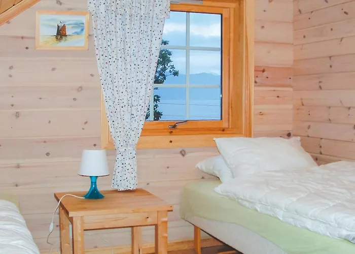 3 Bedroom Beautiful In Dom wakacyjny